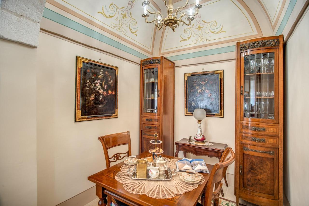 Palazzo Stunis - Dimora Di Charme Bed & Breakfast Ostuni Luaran gambar