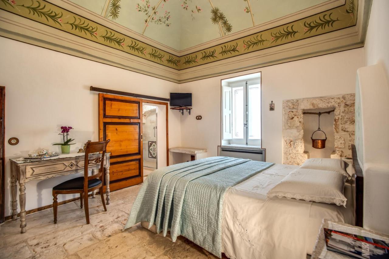 Palazzo Stunis - Dimora Di Charme Bed & Breakfast Ostuni Luaran gambar