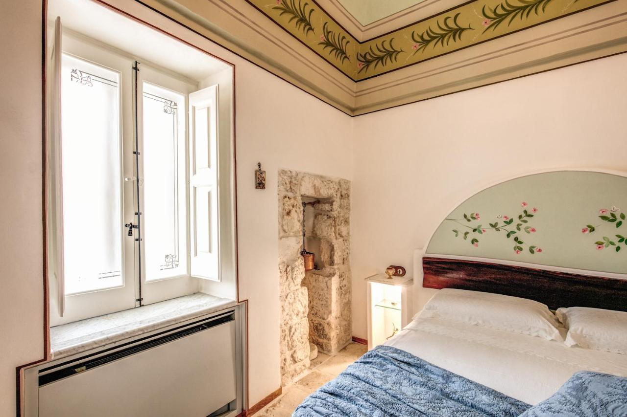 Palazzo Stunis - Dimora Di Charme Bed & Breakfast Ostuni Luaran gambar