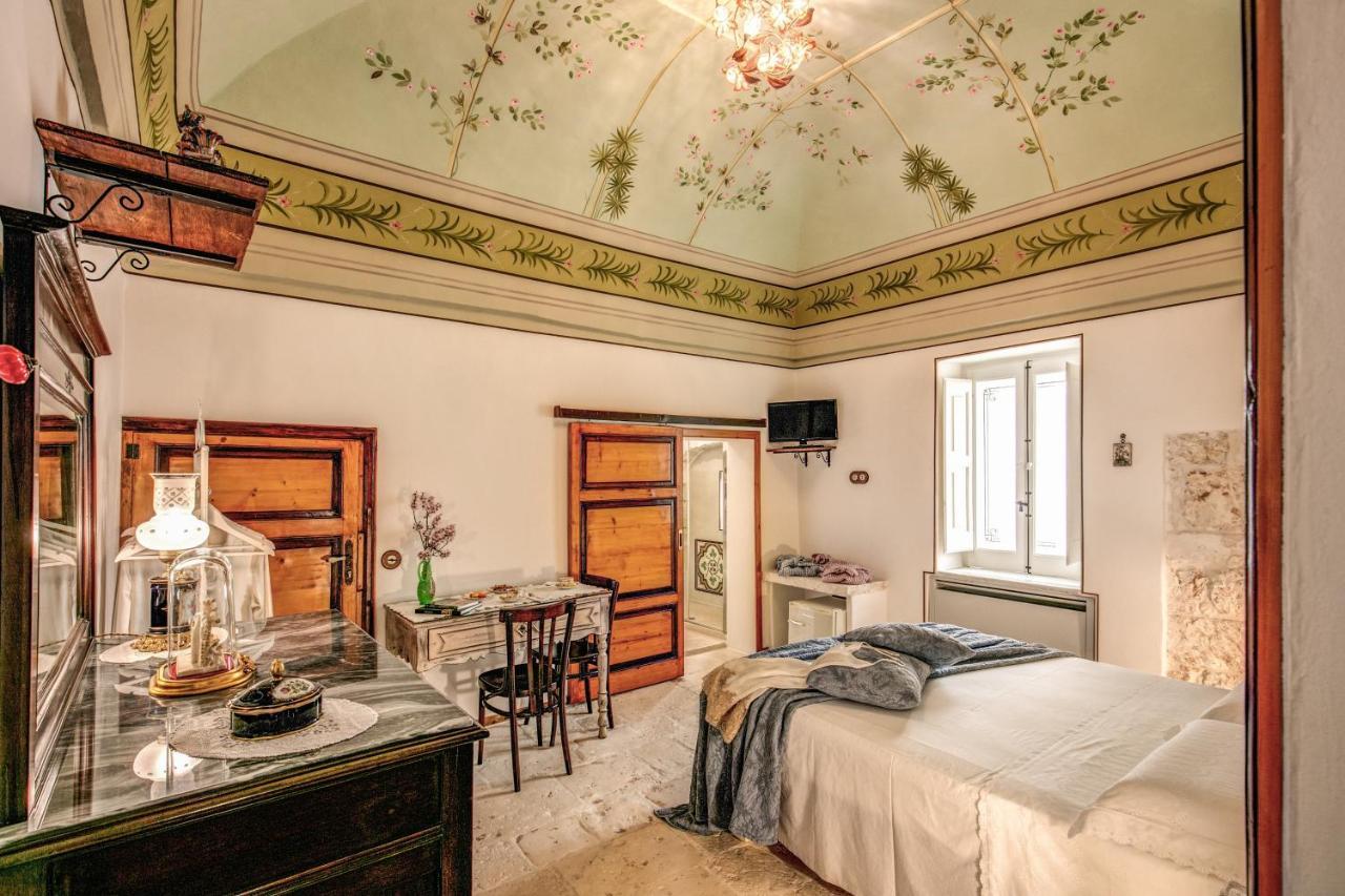 Palazzo Stunis - Dimora Di Charme Bed & Breakfast Ostuni Luaran gambar