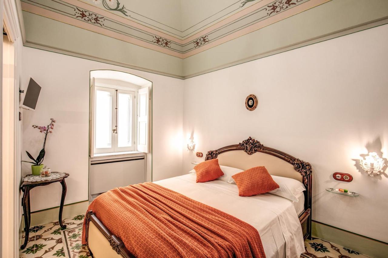 Palazzo Stunis - Dimora Di Charme Bed & Breakfast Ostuni Luaran gambar